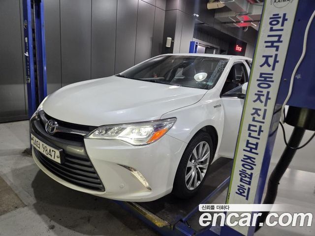 Toyota Camry 2016