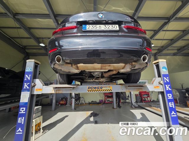 BMW 3-Series 2021