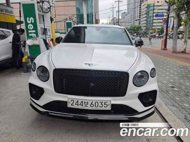 Bentley Bentayga 2023