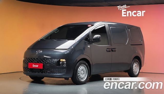Hyundai Staria 2023