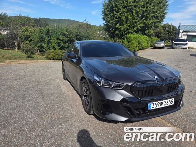 BMW 5-Series 2026