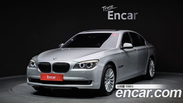 BMW 7-Series 2012
