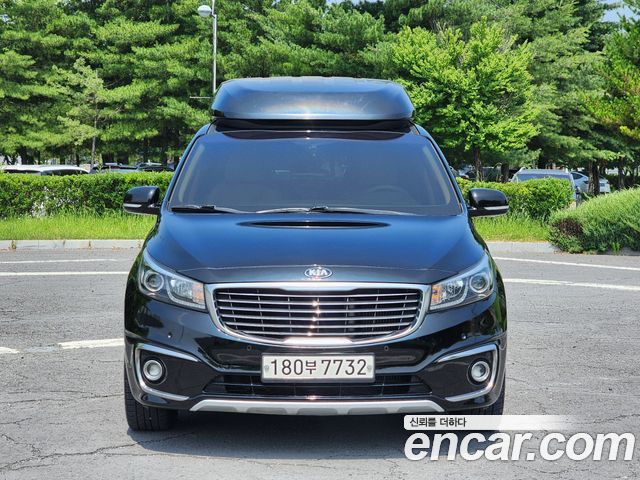 Kia Canival 2015
