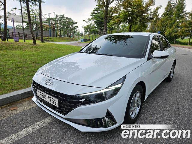 Hyundai AVANTE 2021