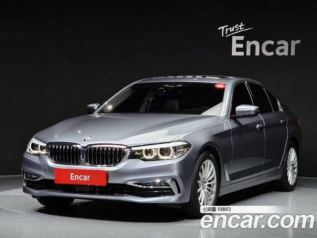 BMW 5-Series 2019