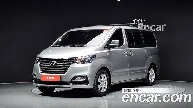 Hyundai Starex 2018