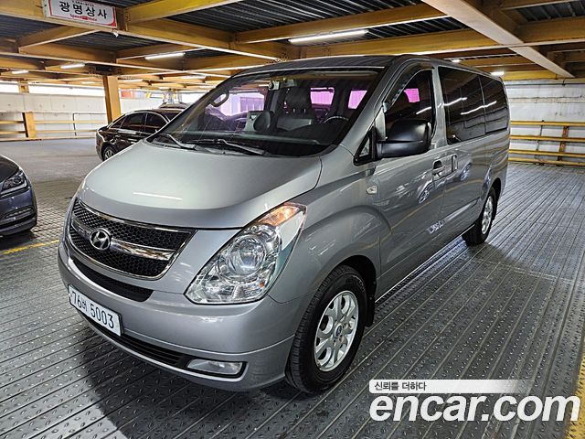 Hyundai Starex 2012