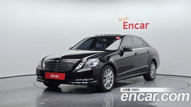 Mercedes-Benz E-Class 2011