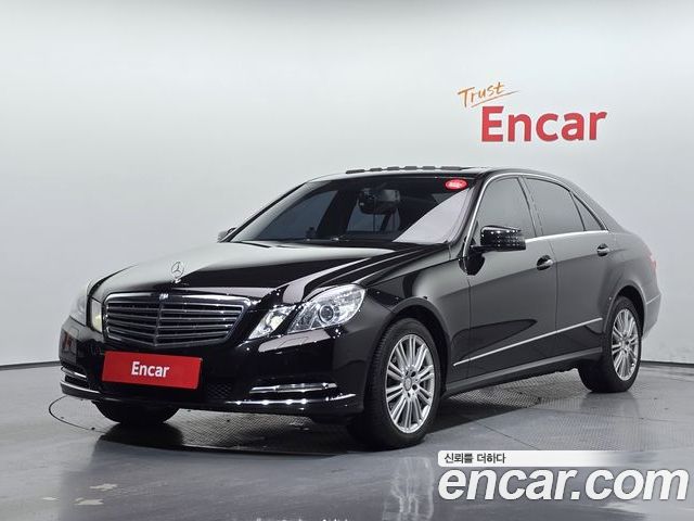 Mercedes-Benz E-Class 2011