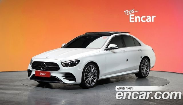 Mercedes-Benz E-Class 2022