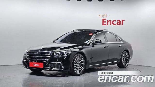 Mercedes-Benz S-Class 2021