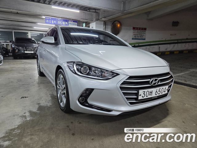 Hyundai AVANTE 2017
