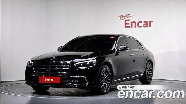 Mercedes-Benz S-Class 2024