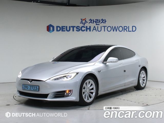 Tesla Model S 2017