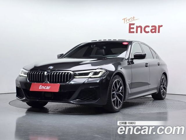 BMW 5-Series 2022