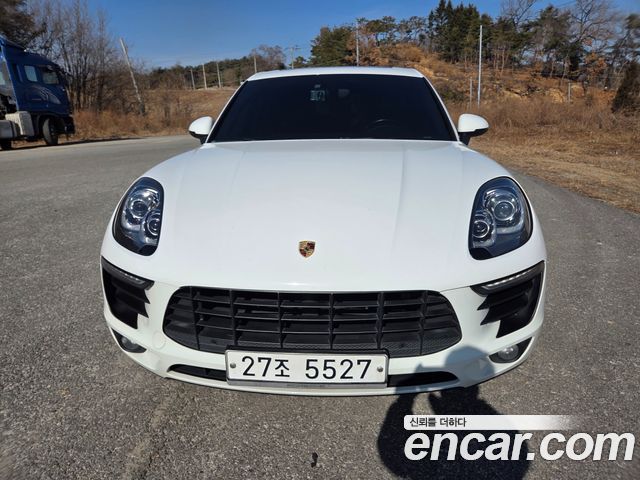 Porsche Macan 2014