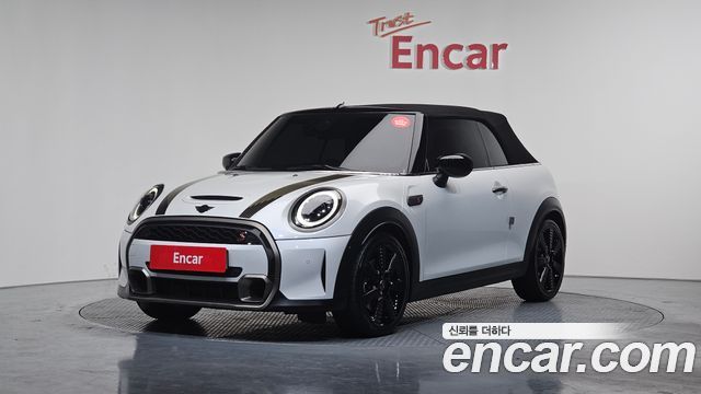Mini Cooper Convertible 2023