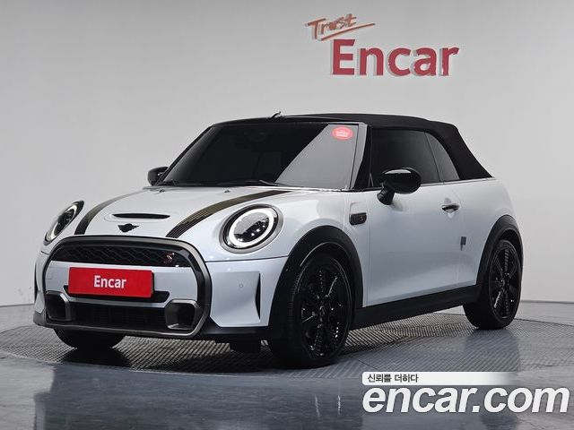 Mini Cooper Convertible 2023