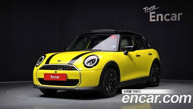 Mini Cooper 2024