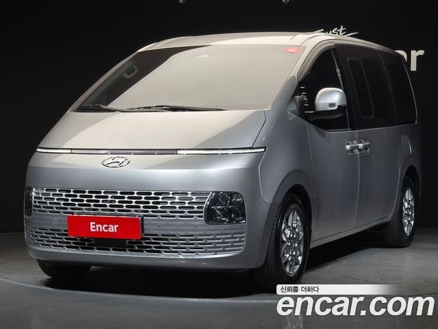 Hyundai Staria 2021