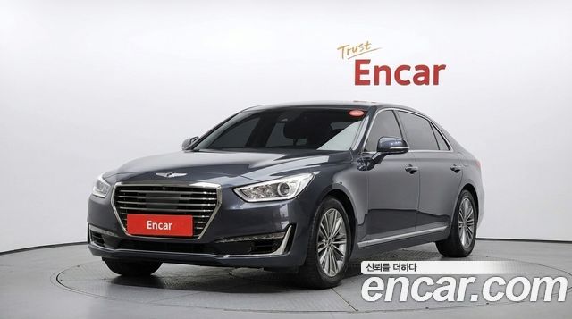 Genesis EQ900 2017