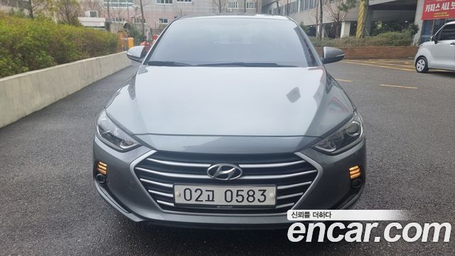 Hyundai AVANTE 2016