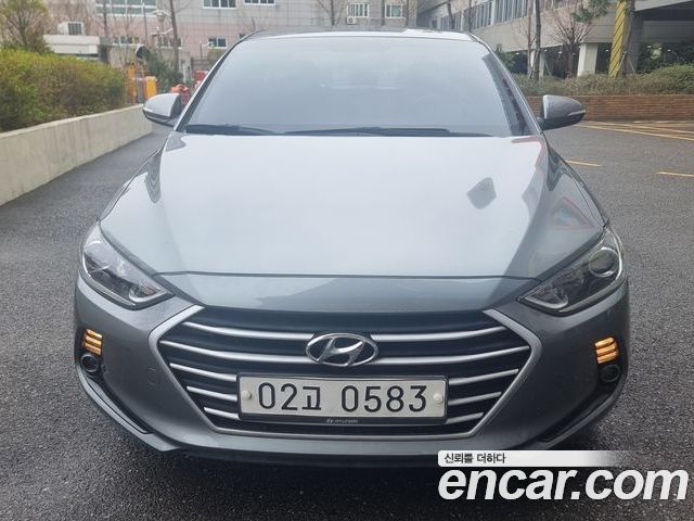 Hyundai AVANTE 2016