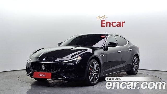 Maserati Ghibli 2022