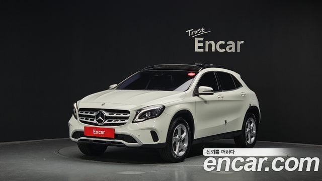 Mercedes-Benz GLA-Class 2017