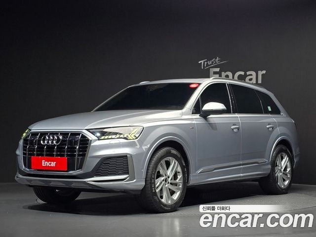 Audi Q7 2021