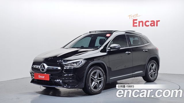 Mercedes-Benz GLA-Class 2021