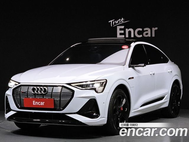 Audi e-tron 2021