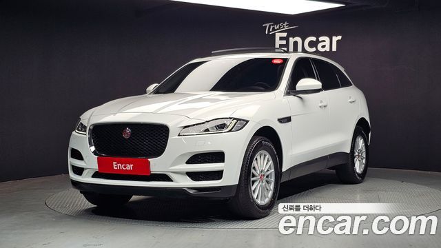 Jaguar F-PACE 2018