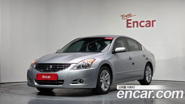 Nissan Altima 2010