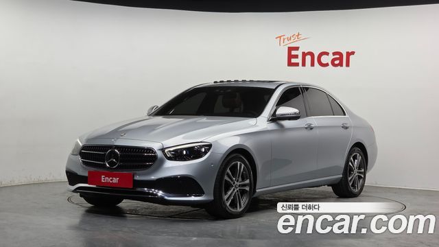Mercedes-Benz E-Class 2022