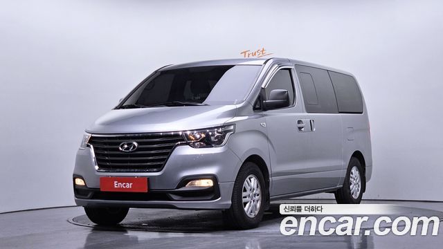 Hyundai Starex 2018