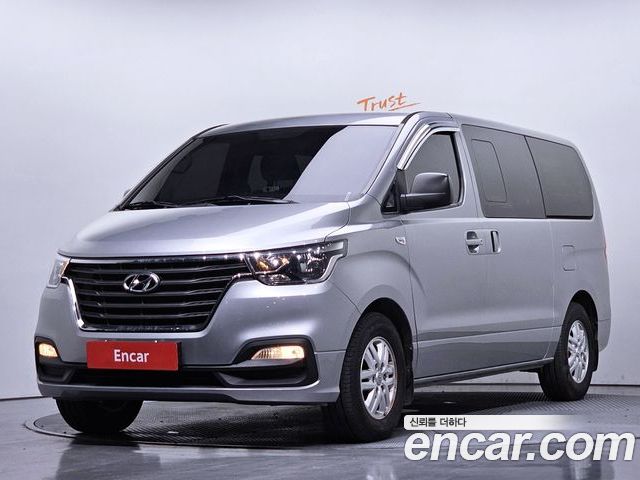 Hyundai Starex 2018