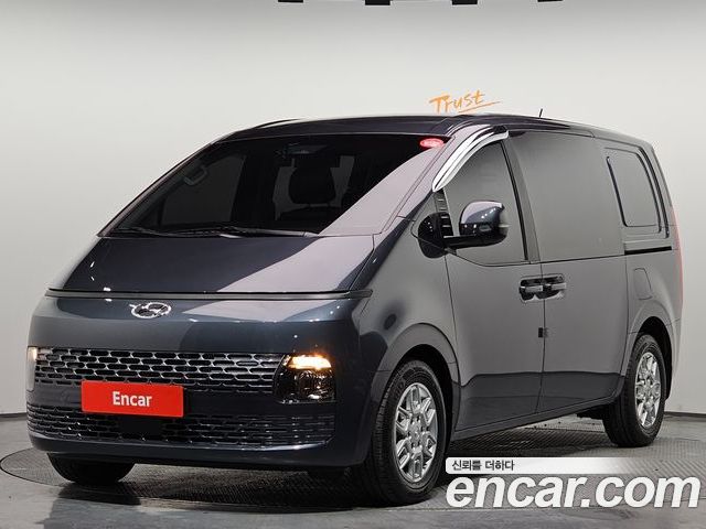 Hyundai Staria 2022