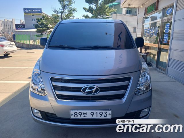 Hyundai Starex 2016