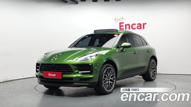 Porsche Macan 2021