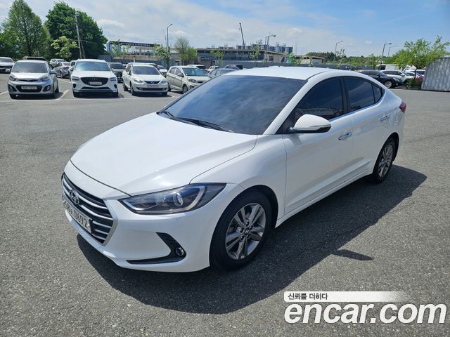 Hyundai AVANTE 2016