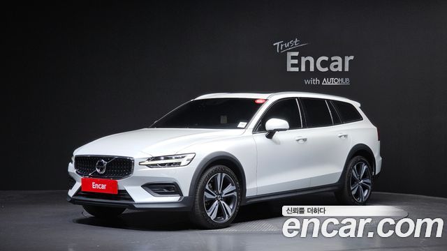 Volvo V60 2021