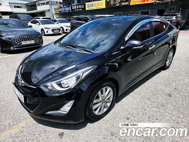 Hyundai AVANTE 2013