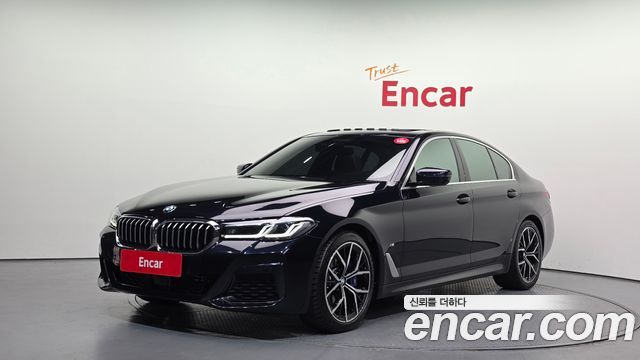 BMW 5-Series 2023