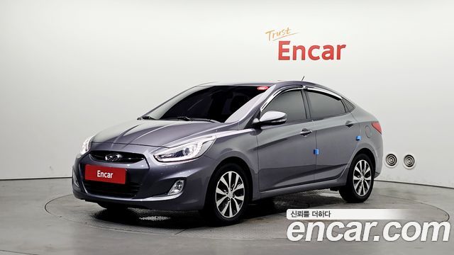 Hyundai Accent 2013