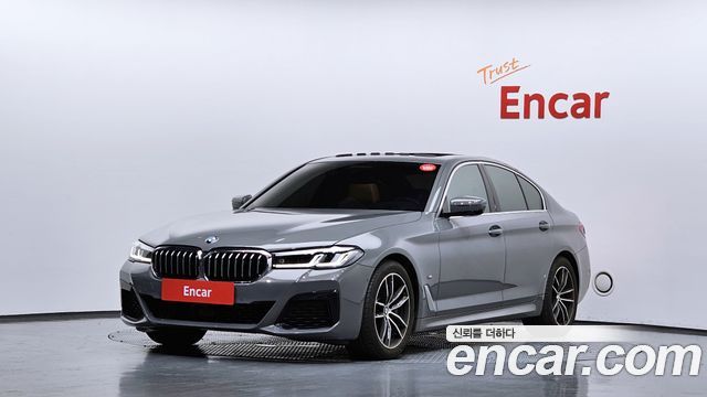 BMW 5-Series 2022