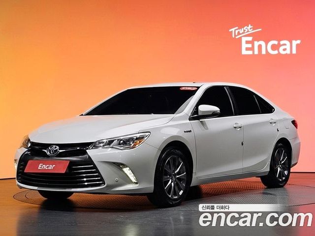 Toyota Camry 2016