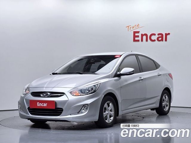 Hyundai Accent 2013