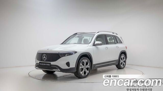 Mercedes-Benz EQB 2025