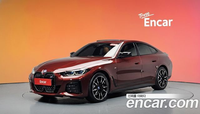 BMW i4 2023